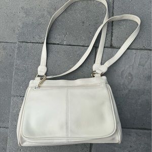 Vintage Cabin Creek Womens ivory Leather Shoulder Bag Purse Two Zip Handbag
